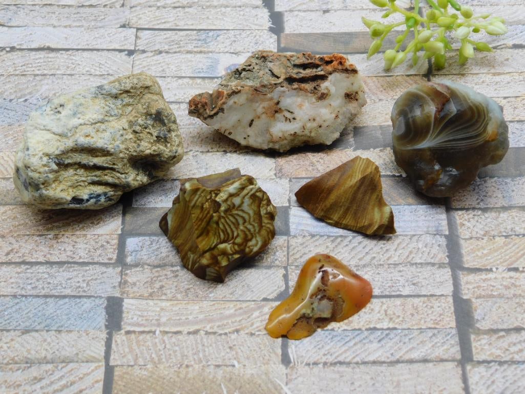 MIXED ROUGH ROCK ROCK STONE LAPIDARY SPECIMEN (1 of 5)
