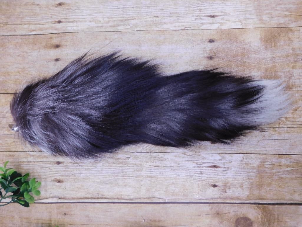 FOX TAIL TAXIDERMY (1 of 2)