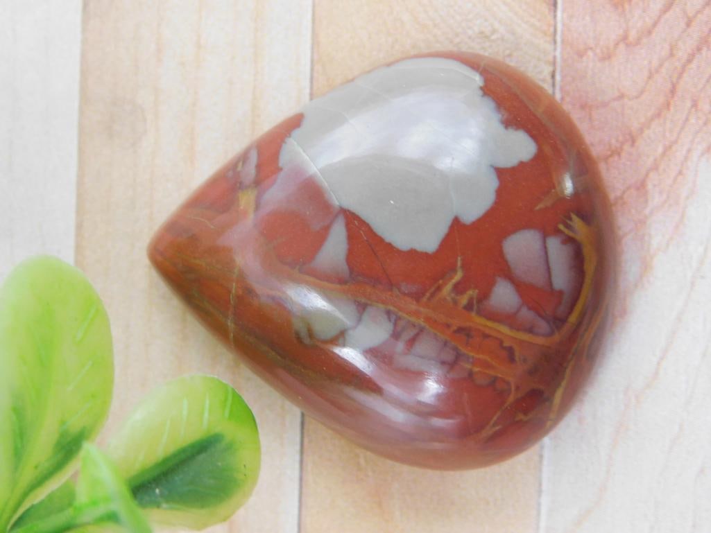 NOREENA JASPER CABOCHON ROCK STONE LAPIDARY SPECIMEN: NOREENA JASPER CABOCHON ROCK STONE LAPIDARY SPECIMEN