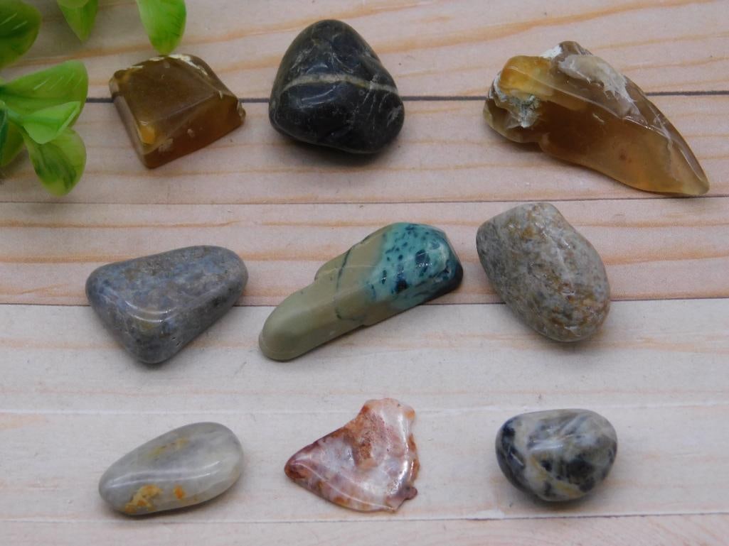 MIXED ROCK STONE LAPIDARY SPECIMEN: MIXED ROCK STONE LAPIDARY SPECIMEN