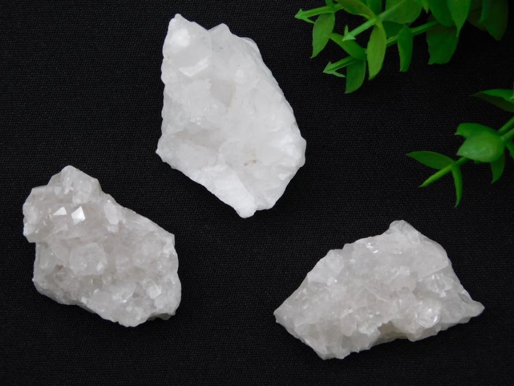 QUARTZ ROCK STONE LAPIDARY SPECIMEN: QUARTZ ROCK STONE LAPIDARY SPECIMEN