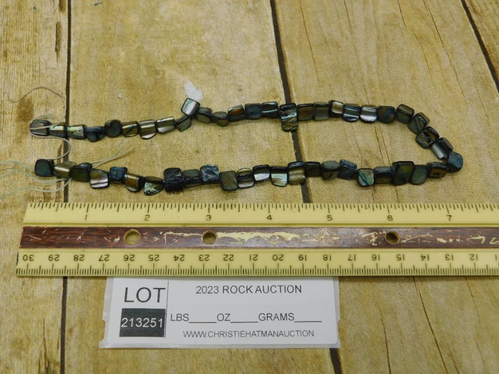 SHELL BEADS ROCK STONE LAPIDARY SPECIMEN - 3