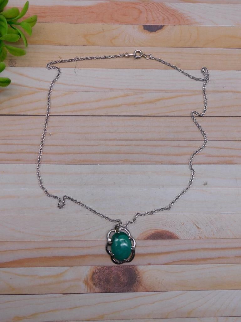 GENUINE STONE PENDANT ON CHAIN NECKLACE ROCK STONE LAPIDARY SPECIMEN: Discover an extraordinary collection of natural wonders and estate treasures in Hatman's Auctions' Treasures of the Earth Online Auction! Browse turquoise, agate, jasper, petrified wood, quartz