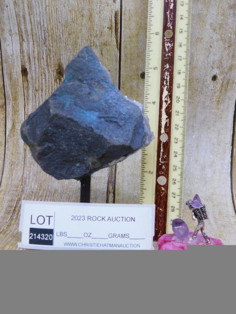 MIXED LOT ROCK STONE LAPIDARY SPECIMEN: Discover an extraordinary collection of natural wonders and estate treasures in Hatman's Auctions' Treasures of the Earth Online Auction! Browse turquoise, agate, jasper, petrified wood, quartz crysta