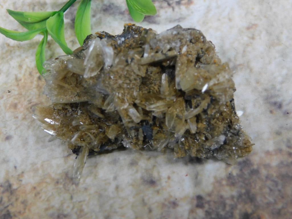 MIXED MINERAL SPECIMEN ROCK STONE LAPIDARY SPECIMEN: Discover an extraordinary collection of natural wonders and estate treasures in Hatman's Auctions' Treasures of the Earth Online Auction! Browse turquoise, agate, jasper, petrified wood, quartz crysta