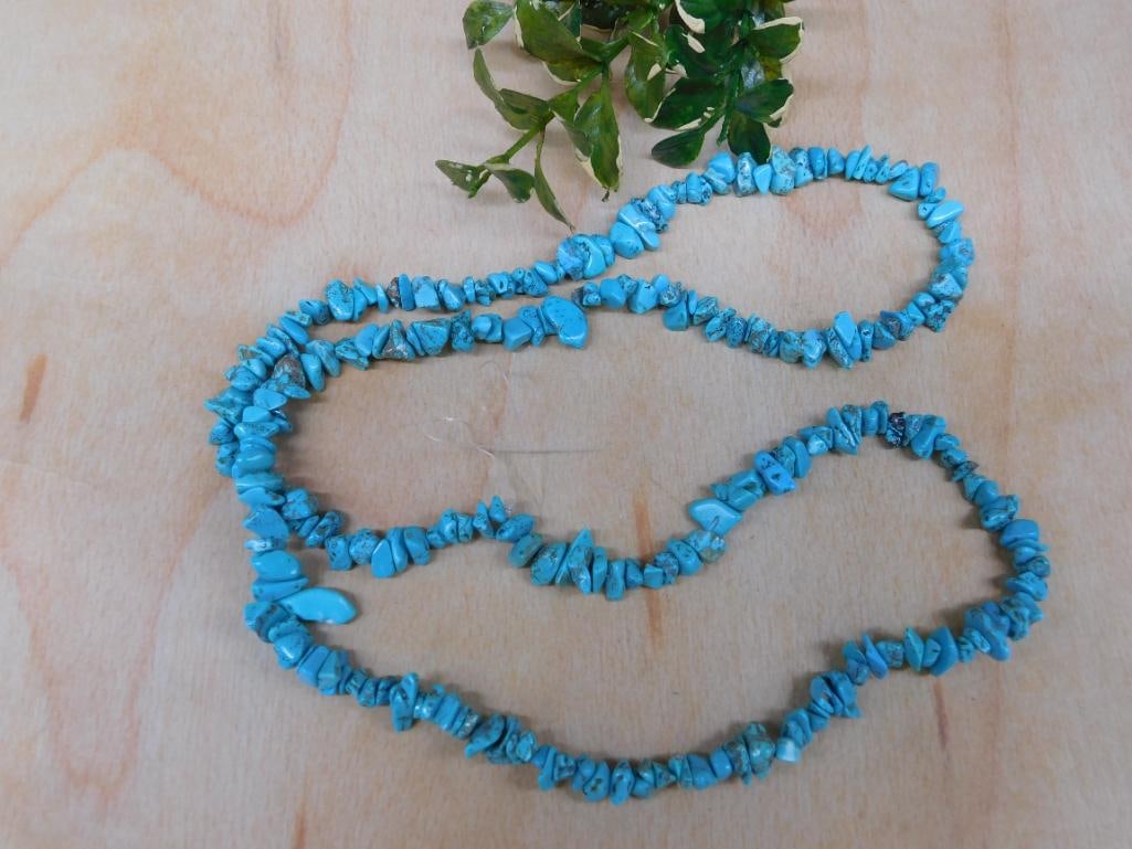 STONE CHIP NECKLACE ROCK STONE LAPIDARY SPECIMEN: Discover an extraordinary collection of natural wonders and estate treasures in Hatman's Auctions' Treasures of the Earth Online Auction! Browse turquoise, agate, jasper, petrified wood, quartz crysta