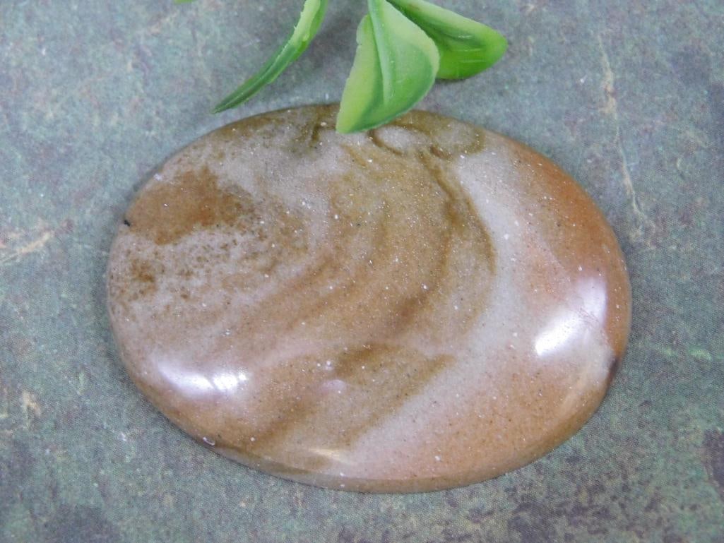 JASPER CABOCHON ROCK STONE LAPIDARY SPECIMEN: Discover an extraordinary collection of natural wonders and estate treasures in Hatman's Auctions' Treasures of the Earth Online Auction! Browse turquoise, agate, jasper, petrified wood, quartz
