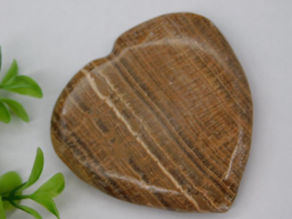 Banded Onyx Heart Rock Stone Lapidary Specimen: Banded Onyx Heart Rock Stone Lapidary Specimen