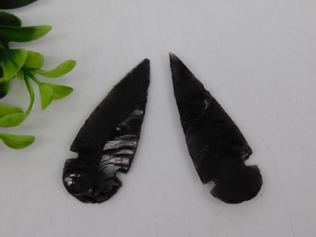 HAND KNAPPED OBSIDIAN ARTIFACTS ROCK STONE LAPIDARY SPECIMEN: HAND KNAPPED OBSIDIAN ARTIFACTS ROCK STONE LAPIDARY SPECIMEN