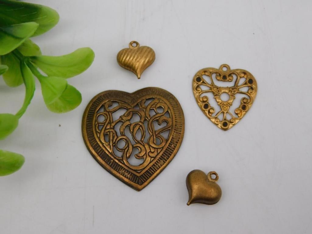 HEART FINDINGS VINTAGE ANTIQUE: HEART FINDINGS VINTAGE ANTIQUE