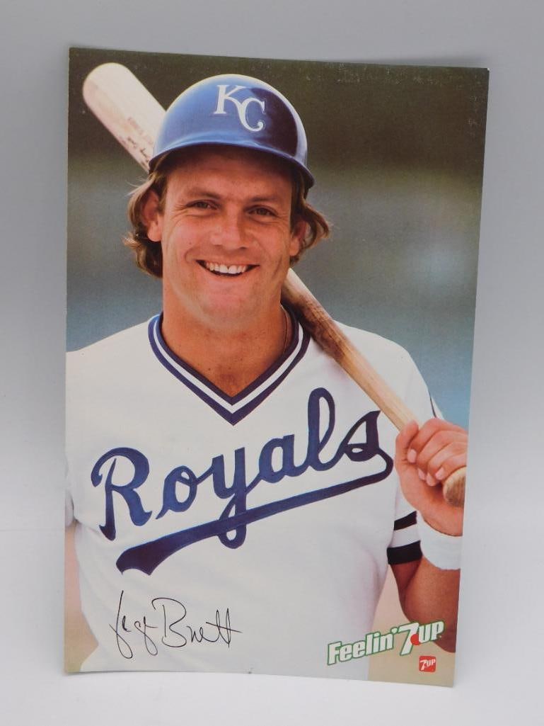 George Brett Kansas City Royals Feelin 7up Baseball Promo Card: A vintage Feelin 7up promotional photo card featuring George Brett with a printed signature and career highlights on the reverse measuring approximately 5 x 7 inches.