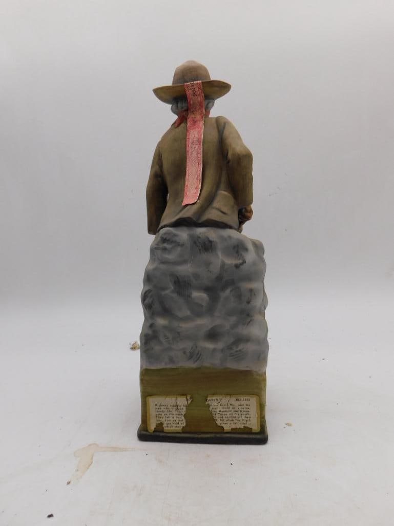 Lionstone Old West Highway Robber - 2