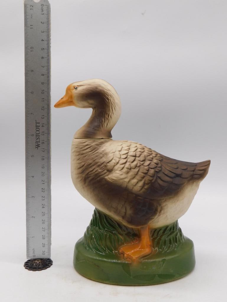 Ceramic Goose Decanter on Grassy Base - 3