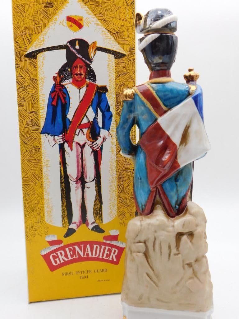 Grenadier First Officer Guard 1804 - 2