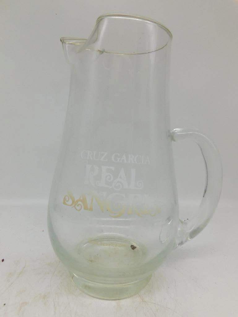 Cruz Garcia Real Sangria Frosted (1 of 2)