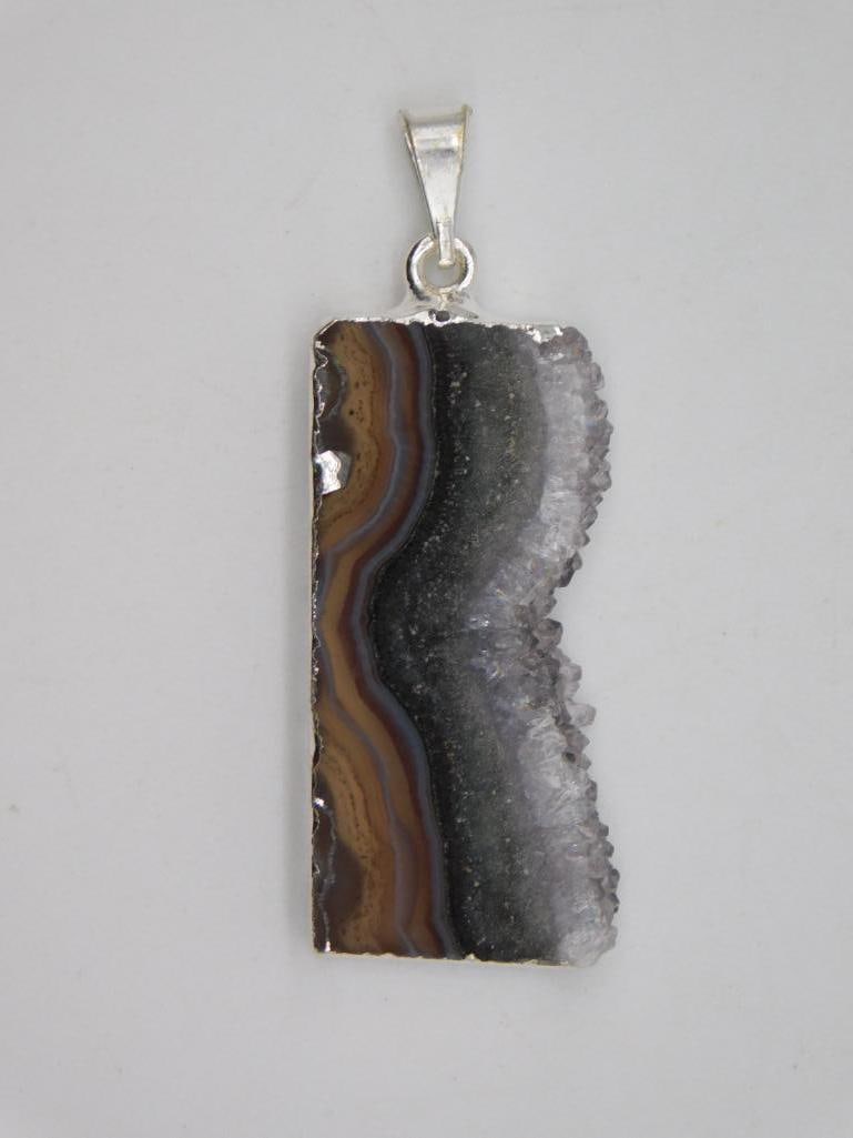 AMETHYST STALACTITE PENDANT ROCK STONE LAPIDARY SPECIMEN: Amethyst Stalactite Pendant Rock Stone Lapidary Specimen. See photos for exact size and condition.