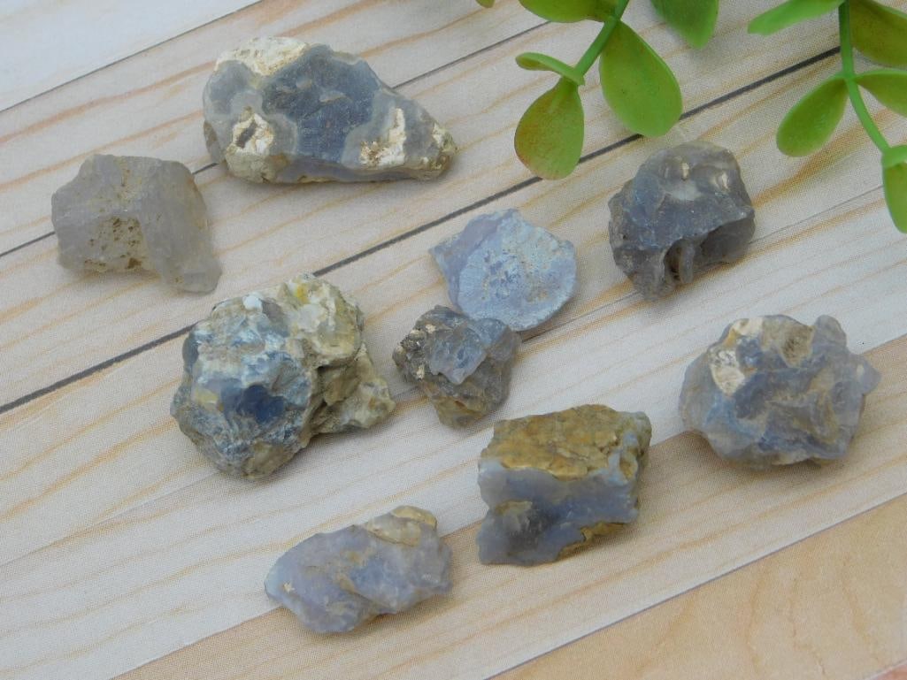 ELLENSBURG AGATE ROCK STONE LAPIDARY SPECIMEN: Ellensburg Agate Rock Stone Lapidary Specimen. See photos for exact size and condition.