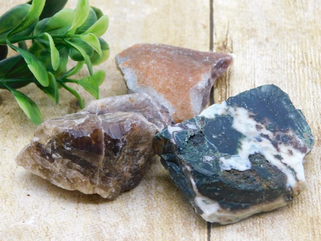 MIXED LOT ROCK STONE LAPIDARY SPECIMEN: MIXED LOT ROCK STONE LAPIDARY SPECIMEN