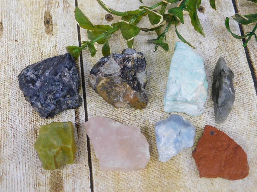 MIXED LOT ROCK STONE LAPIDARY SPECIMEN: MIXED LOT ROCK STONE LAPIDARY SPECIMEN