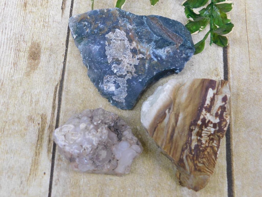 MIXED LOT ROCK STONE LAPIDARY SPECIMEN: MIXED LOT ROCK STONE LAPIDARY SPECIMEN