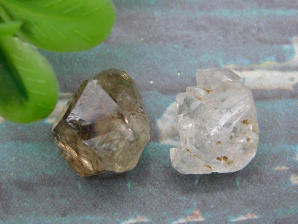 HERKIMER DIAMONDS ROCK STONE LAPIDARY SPECIMEN: HERKIMER DIAMONDS ROCK STONE LAPIDARY SPECIMEN