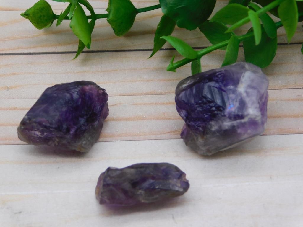 AMETHYST ROCK STONE LAPIDARY SPECIMEN - 3