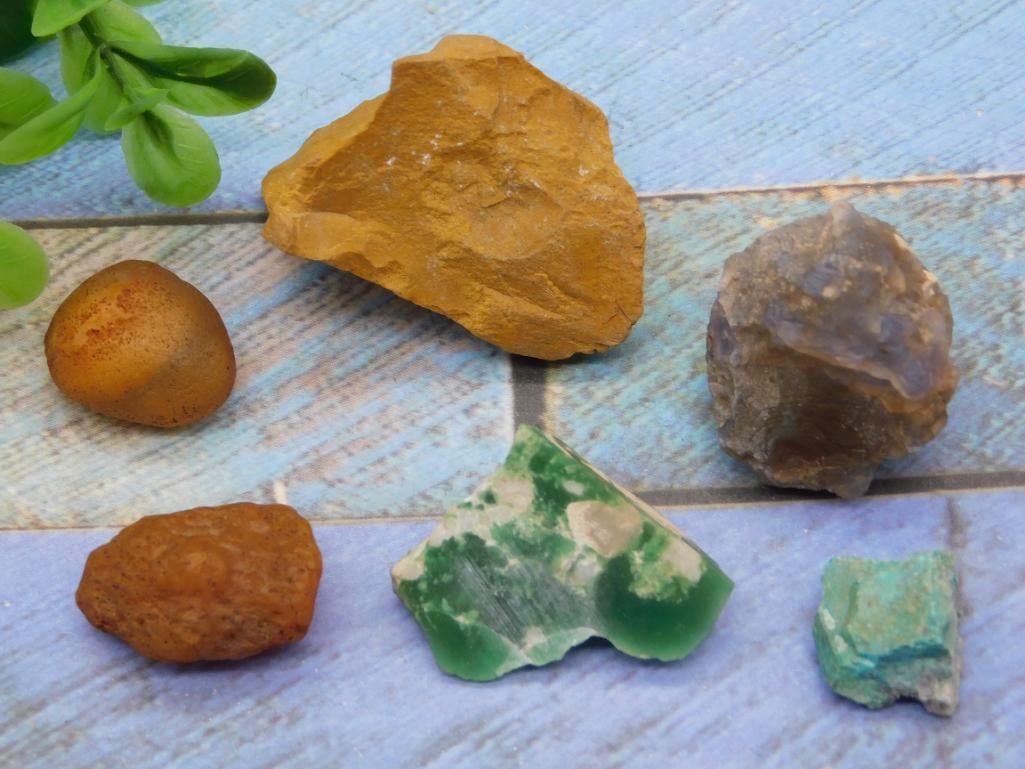 MIXED ROUGH LOT ROCK STONE LAPIDARY SPECIMEN: MIXED ROUGH LOT ROCK STONE LAPIDARY SPECIMEN