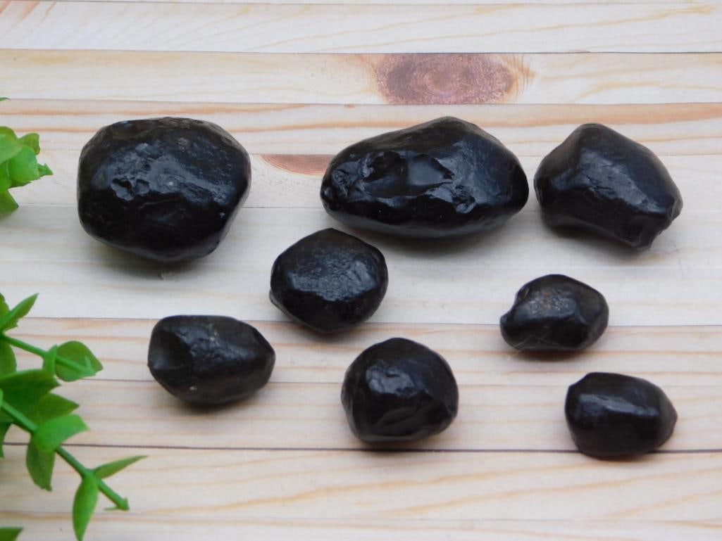 APACHE TEARS ROCK STONE LAPIDARY SPECIMEN - 5