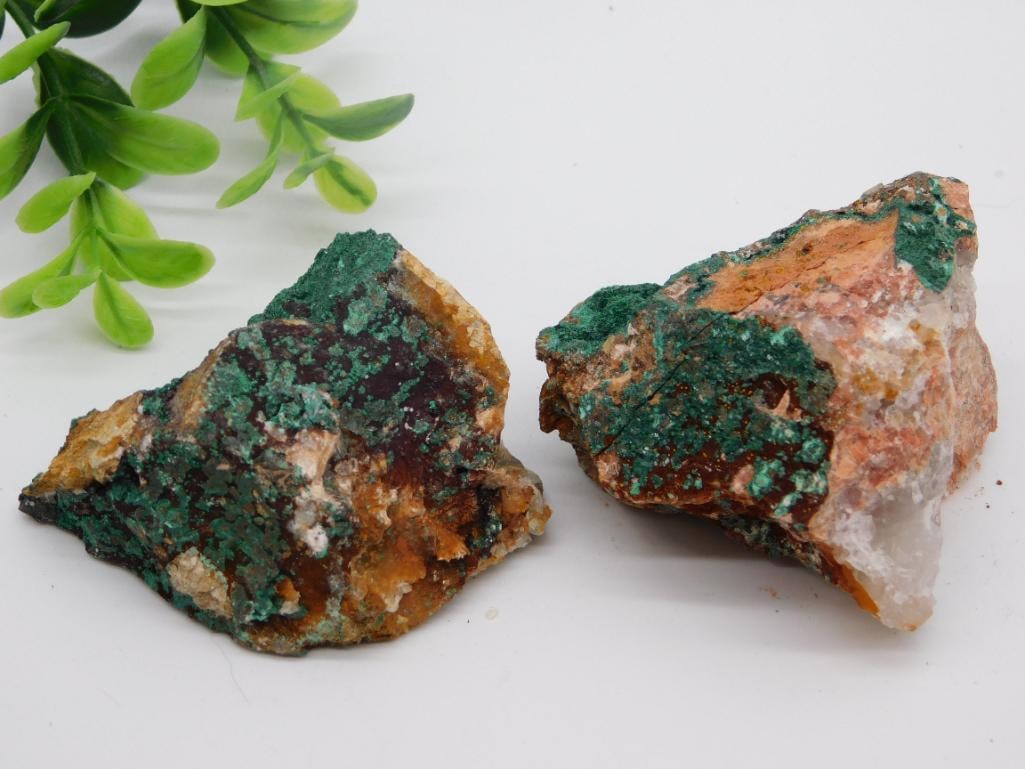 AZURITE ROCK STONE LAPIDARY SPECIMEN: We are an auction house conducting a live auction with several hundred lots. It sometimes takes up to three weeks to ship, and announcements are made during the auction that affect some items.