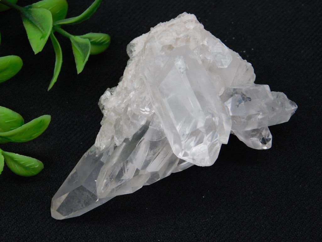 QUARTZ ROCK STONE LAPIDARY SPECIMEN: Quartz Rock Stone Lapidary Specimen. See photos for exact size and condition.