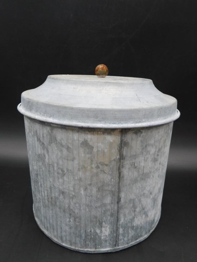 GLAVANIZED STEEL METAL CANNISTER WITH LID VINTAGE ANTIQUE: Glavanized Steel Metal Cannister With Lid Vintage Antique ? Authentic estate find offered in our online auction. Perfect for collectors, resellers, and enthusiasts of vintage, antiques, minerals,