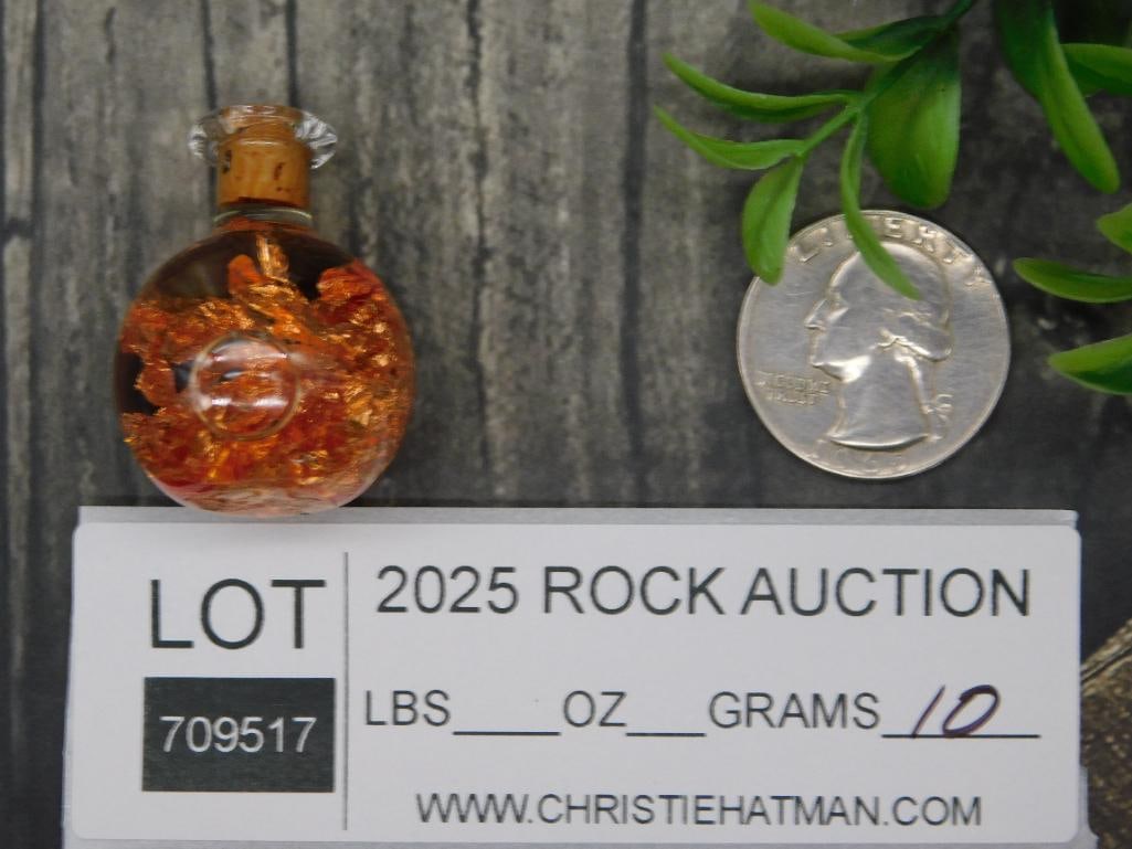 Glass Sphere Bottle with Copper Flakes: Glass Sphere Bottle with Copper Flakes