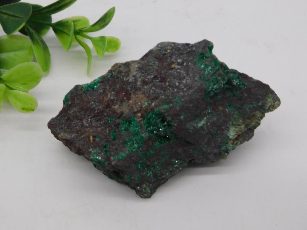 Mineral Rough Specimen 177g - 2