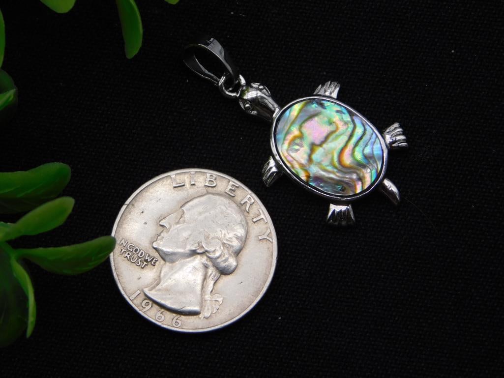 Pendant - Silver Turtle Charm with Abalone Shell Inlay - 3