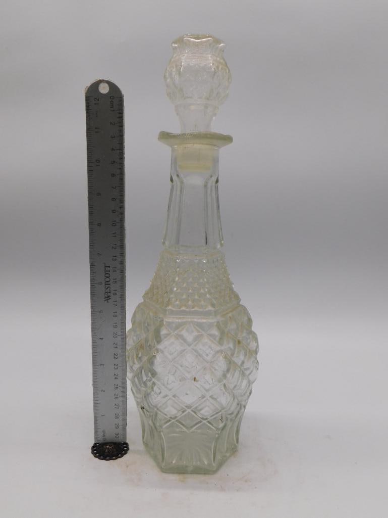 Cut and Pressed Glass Diamond Pattern - 3