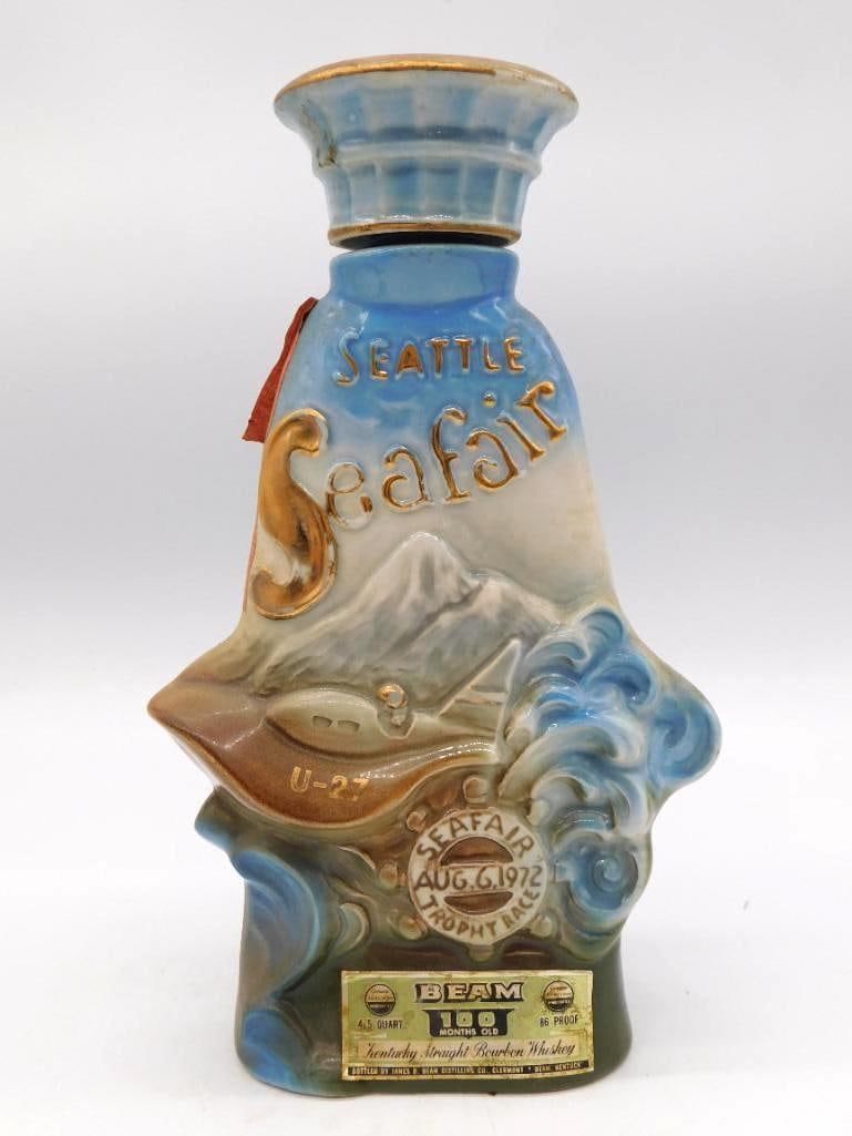 Jim Beam 1972 Seattle Seafair Trophy Hydroplane Decanter (1 of 3)