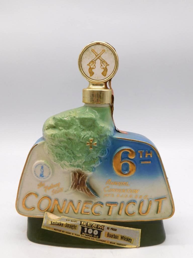 Jim Beam 1976 Hartford Connecticut Bottle Club Convention Decanter (1 of 3)