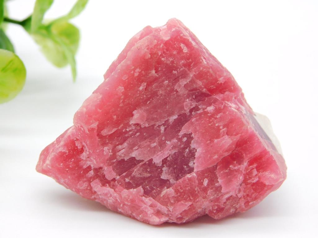 GEM RHODONITE 255 CARATS ROCK STONE LAPIDARY SPECIMEN: Gem Rhodonite 255 Carats Rock Stone Lapidary Specimen. See photos for exact size and condition.