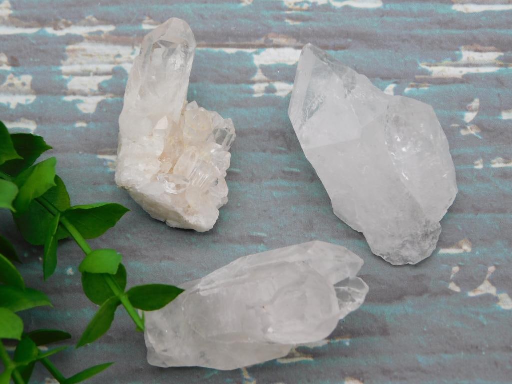 QUARTZ ROCK STONE LAPIDARY SPECIMEN - 4
