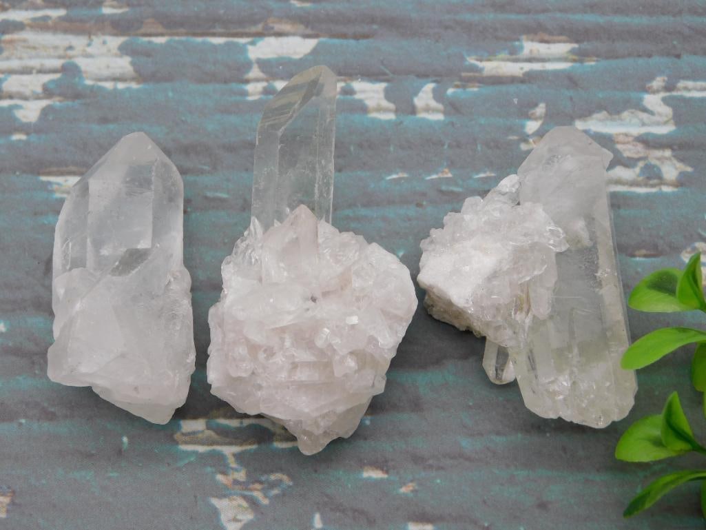 QUARTZ ROCK STONE LAPIDARY SPECIMEN - 2
