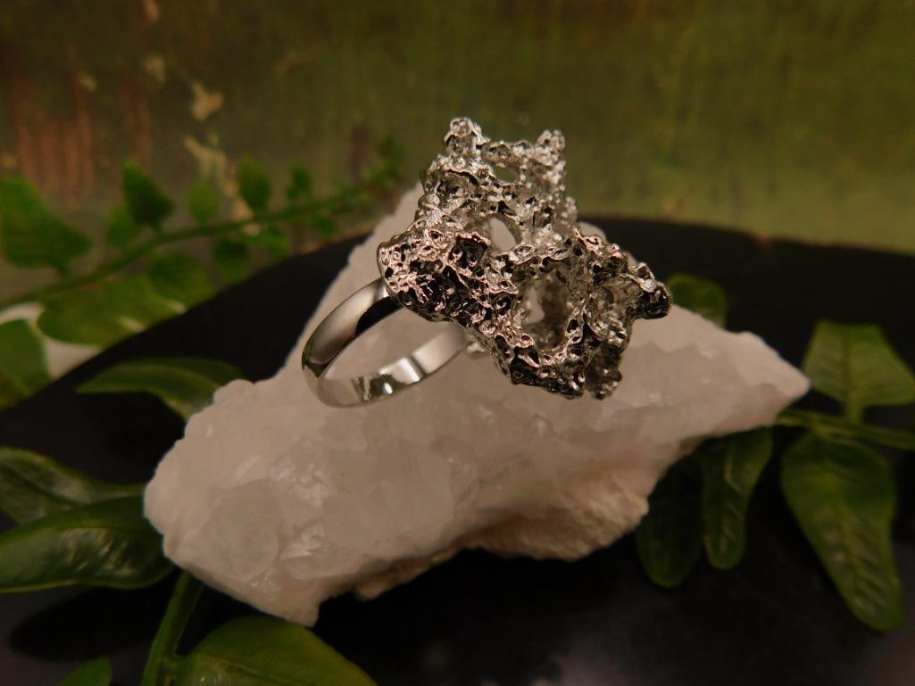 JEWELRY SALE! ROCK STONE LAPIDARY SPECIMEN: It sometimes takes up to three weeks to ship, and announcements are made during the auction that affect some items. Items can be picked up in Thayer, MO, BY APPOINTMENT ONLY, and? Please make sure you