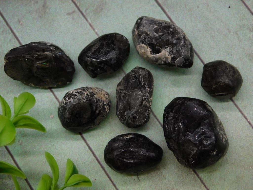APACHE TEARS ROCK STONE LAPIDARY SPECIMEN (1 of 3)