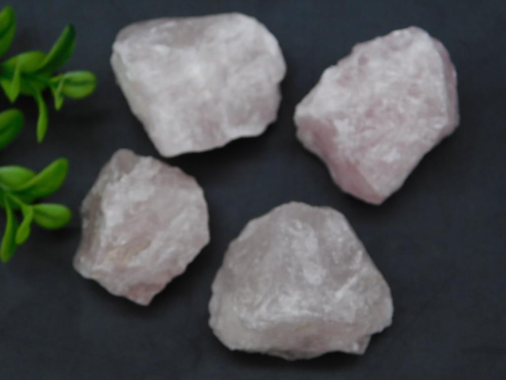 ROSE QUARTZ ROCK STONE LAPIDARY SPECIMEN: Rose Quartz Rock Stone Lapidary Specimen. See photos for exact size and condition.