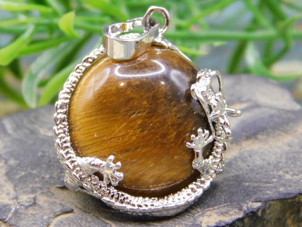 JEWELRY SALE! ROCK STONE LAPIDARY SPECIMEN: We are an auction house conducting a live auction with several hundred lots. It sometimes takes up to three weeks to ship, and announcements are made during the auction that affect some items. *******