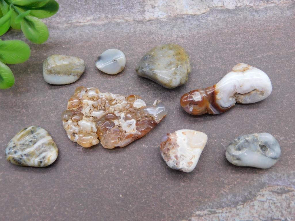 MIXED LOT ROCK STONE LAPIDARY SPECIMEN: MIXED LOT ROCK STONE LAPIDARY SPECIMEN