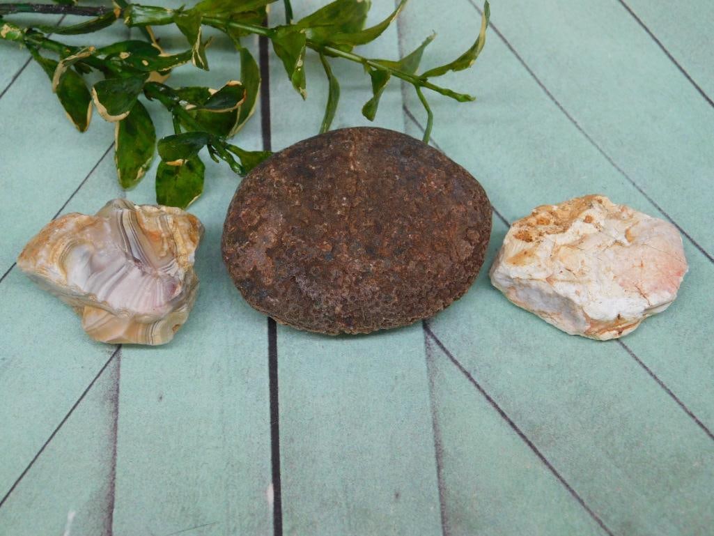 MIXED LOT ROCK STONE LAPIDARY SPECIMEN: MIXED LOT ROCK STONE LAPIDARY SPECIMEN