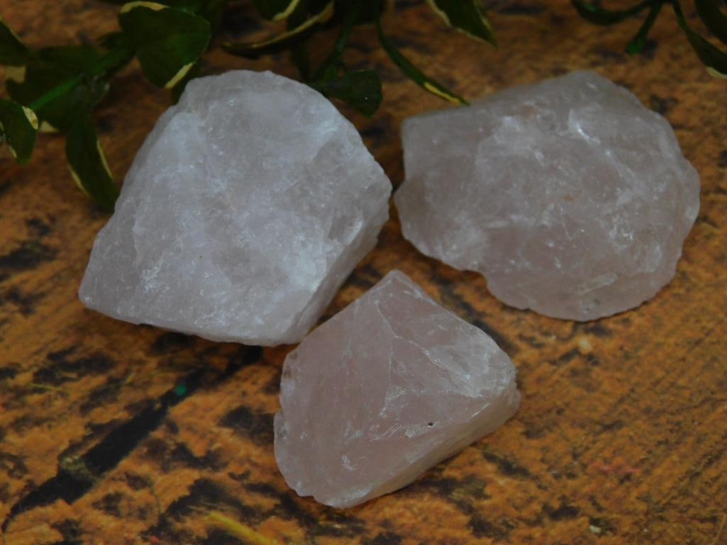 ROSE QUARTZ ROCK STONE LAPIDARY SPECIMEN (1 of 4)