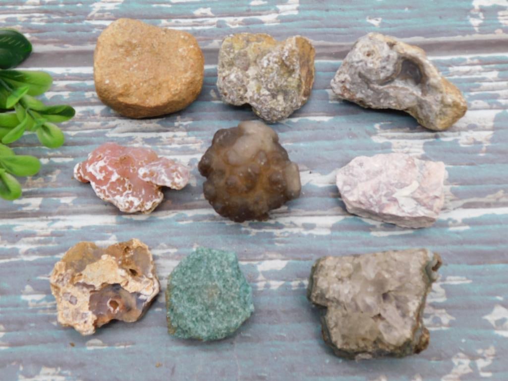 MIXED ROUGH ROCK STONE LAPIDARY SPECIMEN: MIXED ROUGH ROCK STONE LAPIDARY SPECIMEN
