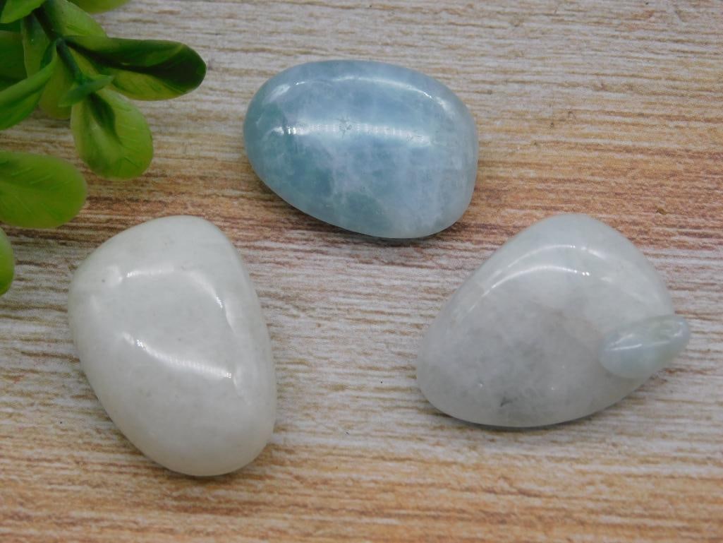 ROCK STONE LAPIDARY SPECIMEN - 4