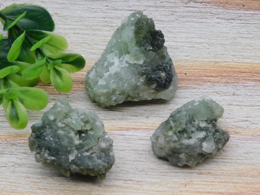 PHRENITE ROCK STONE LAPIDARY SPECIMEN (1 of 13)